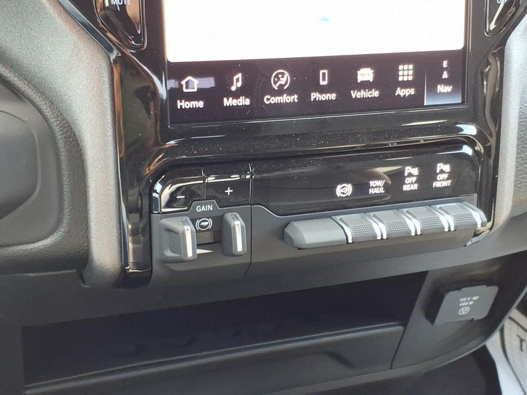2026 RAM 2500 Black Express
