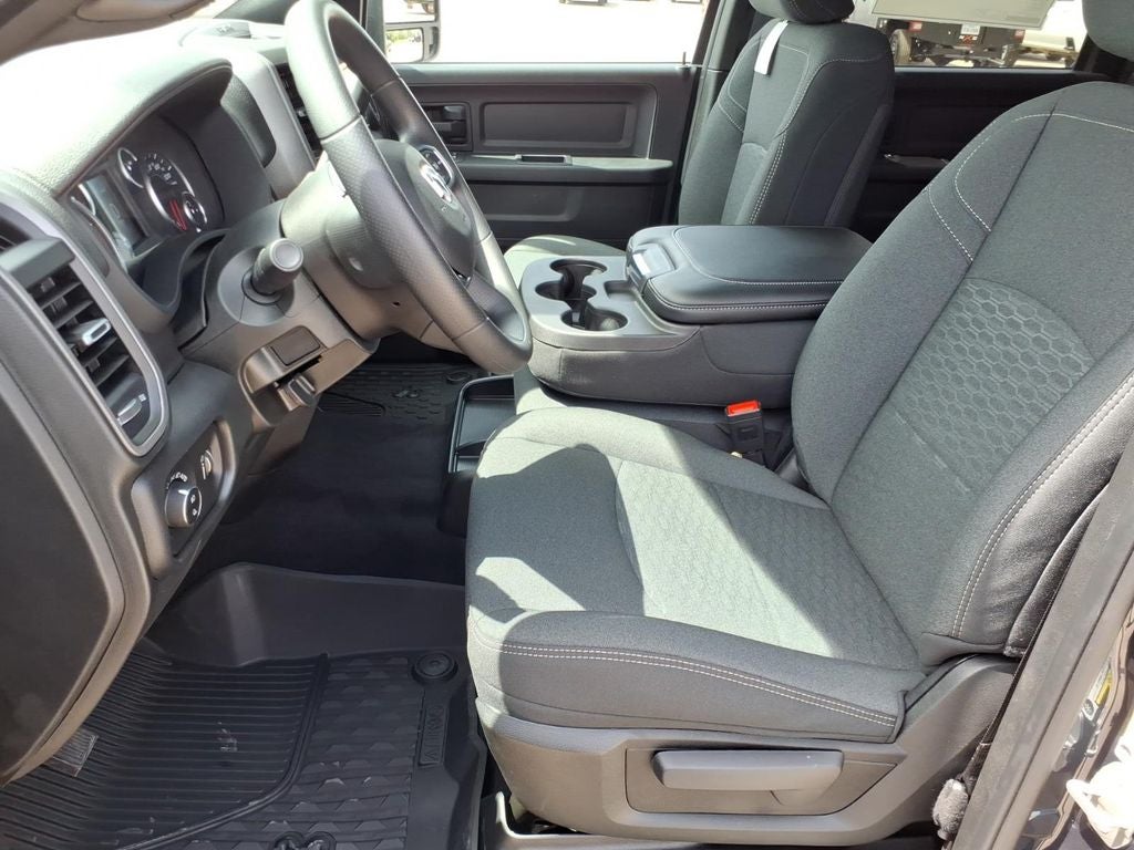 2026 RAM 2500 Black Express