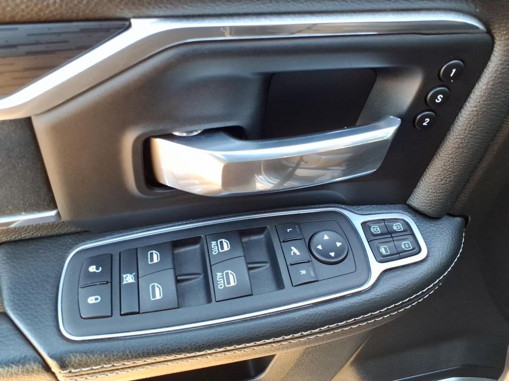 2024 RAM 3500 Laramie