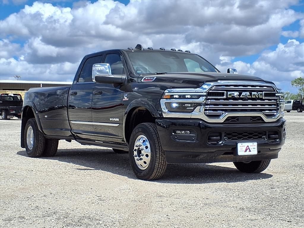 2026 RAM 3500 Limited