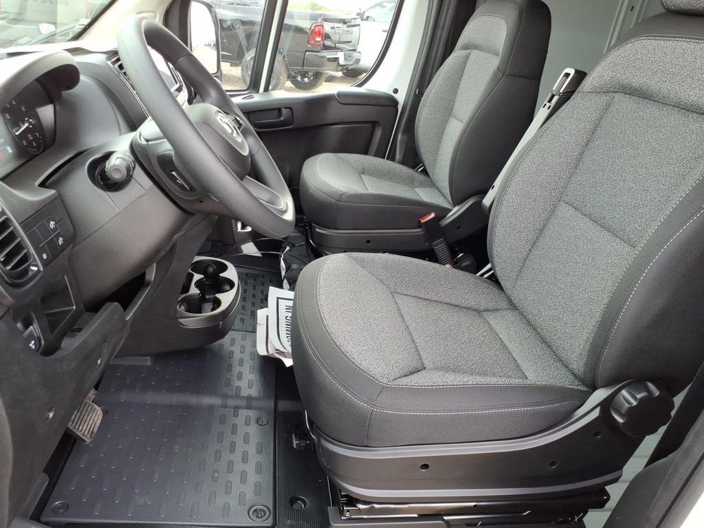2026 RAM ProMaster Cargo Van Tradesman