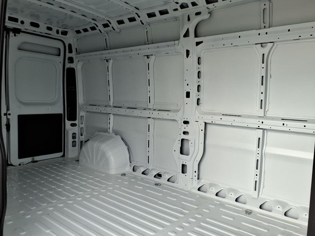 2026 RAM ProMaster Cargo Van Tradesman