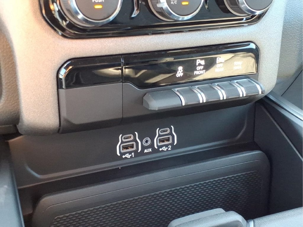 2027 RAM 1500 Express