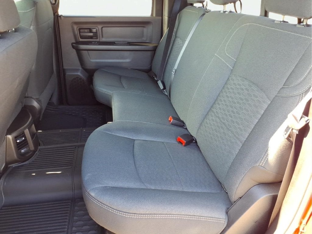 2027 RAM 2500 Black Express