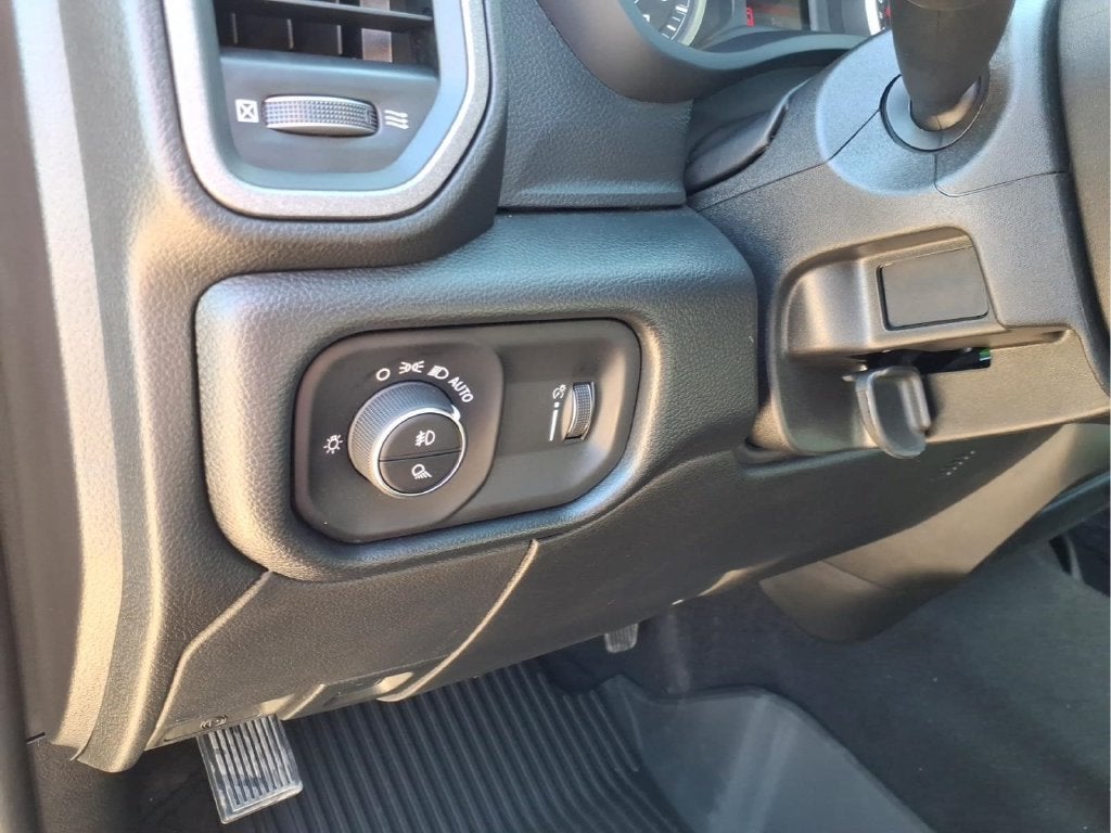 2027 RAM 2500 Black Express