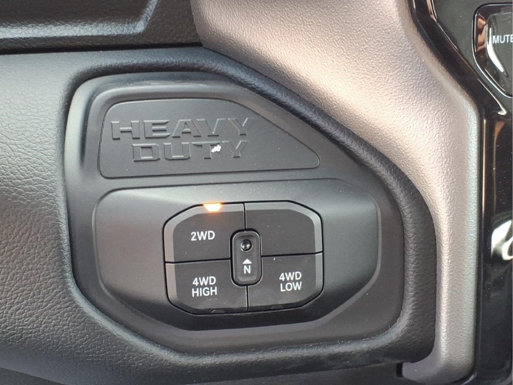 2027 RAM 3500 Chassis Cab Big Horn