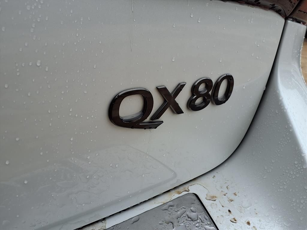 2018 INFINITI QX80 RWD