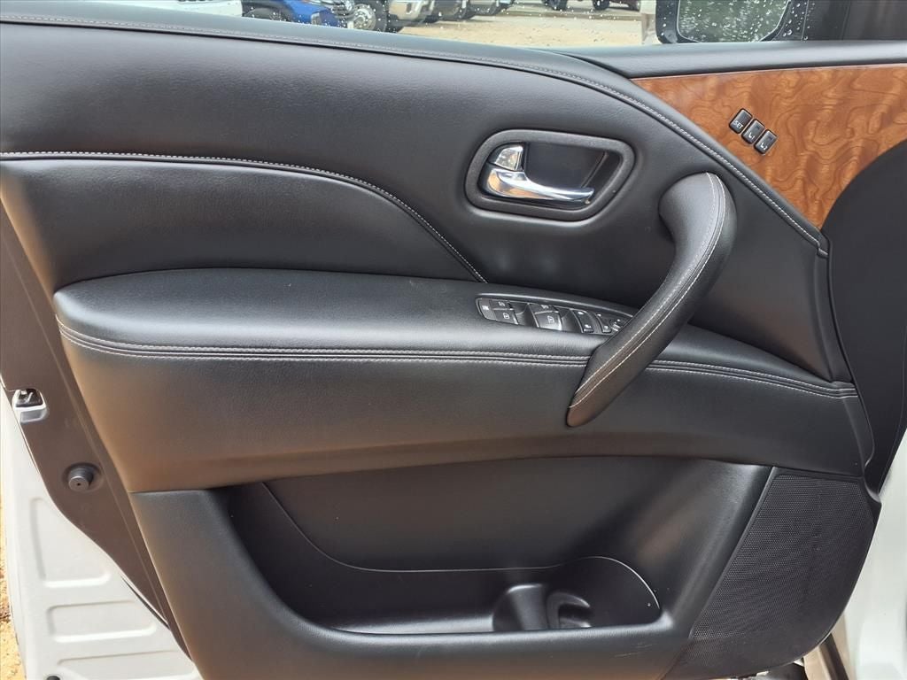 2018 INFINITI QX80 RWD