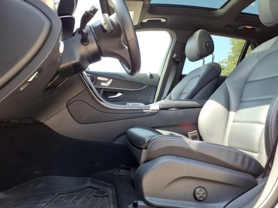 2022 Mercedes-Benz GLC 300 GLC 300