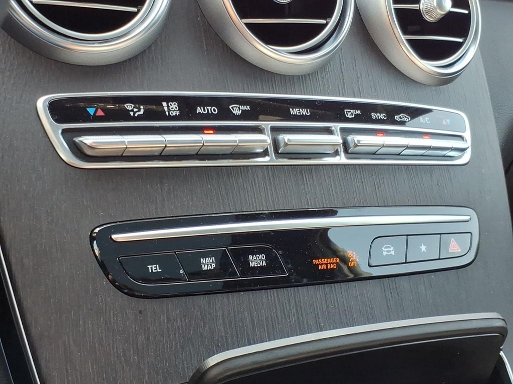 2022 Mercedes-Benz GLC 300 GLC 300