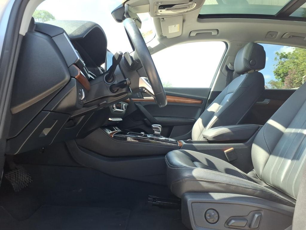 2023 Audi Q5 S line Premium Plus