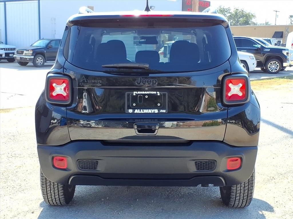 2023 Jeep Renegade Upland